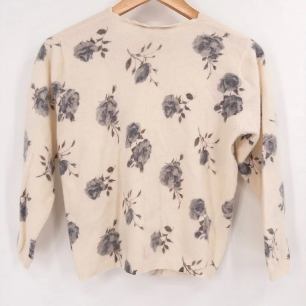 Vintage Floral Cardigan Sweater Womens M Cottage Light‎ Academia Feminine Cream - Picture 7 of 11